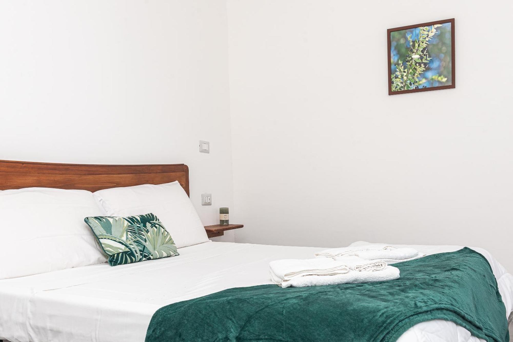 Guest House - Affittacamere Green Apartment - By Faendho Porto Torres Exterior photo